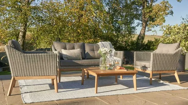 Looking for Garden Furniture? Here’s Why Synthetic Rattan is the Best