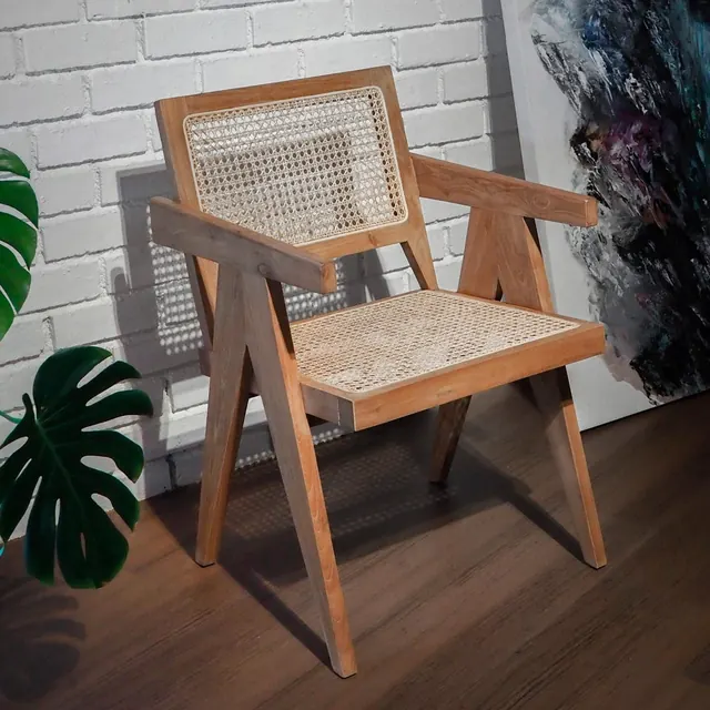 Silla de comedor Andorra de teca maciza y rattan, de Mobelindo